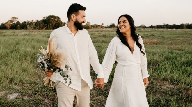 10 Beautiful Signs You Are About To Meet Your Soulmate and Start a New Chapter Signs You Are About To Meet Your Soulmate