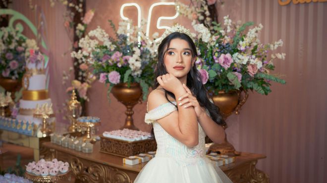 20 Heartfelt and Unique Special Gift Ideas for Your Daughter’s 18th Birthday Unique Special Gift Ideas for Your Daughter’s 18th Birthday