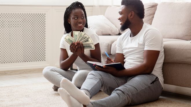 7 Smart and Respectful Ways on How To Politely Ask For Money From Your Boyfriend Without Awkwardness Ways on How To Politely Ask For Money From Your Boyfriend