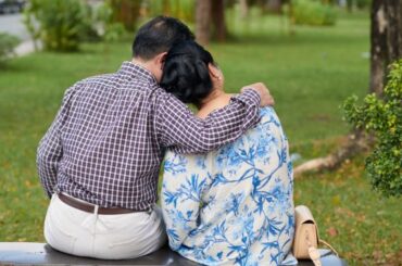 7 Hidden Reasons Why Do Guys Give Side Hugs and What It Really Means