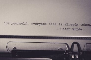 Life-changing Positive Inspirational Quotes to Lift Your Mood Today